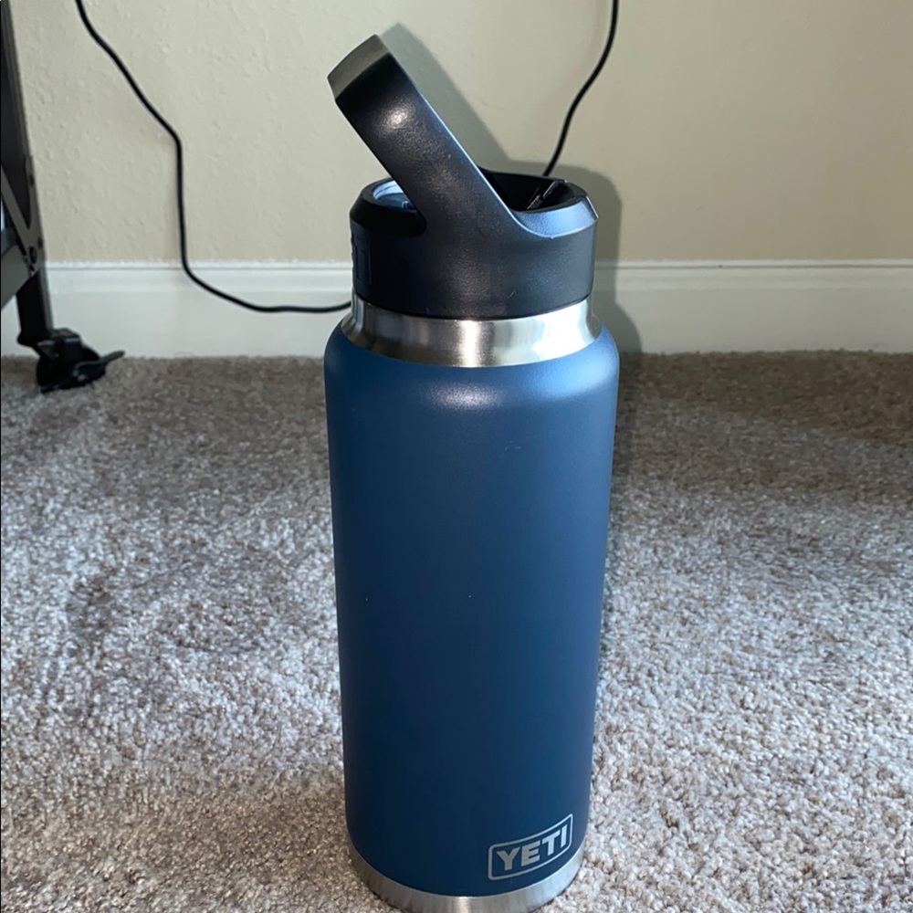 36 oz YETI Blue Insulated Water Bottle
